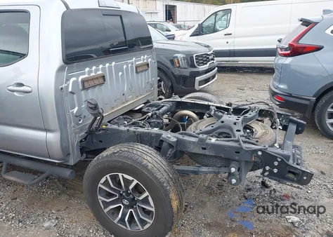 2022 Toyota Tacoma Trd Sport from USA, damaged, VIN 3TMCZ5AN3NM520997